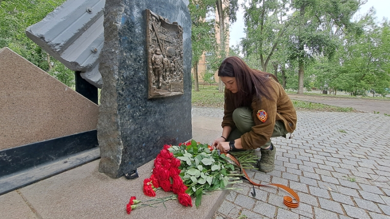 В Донецке в 10-летнюю годовщину начала обстрелов ВСУ вспомнили события тех дней