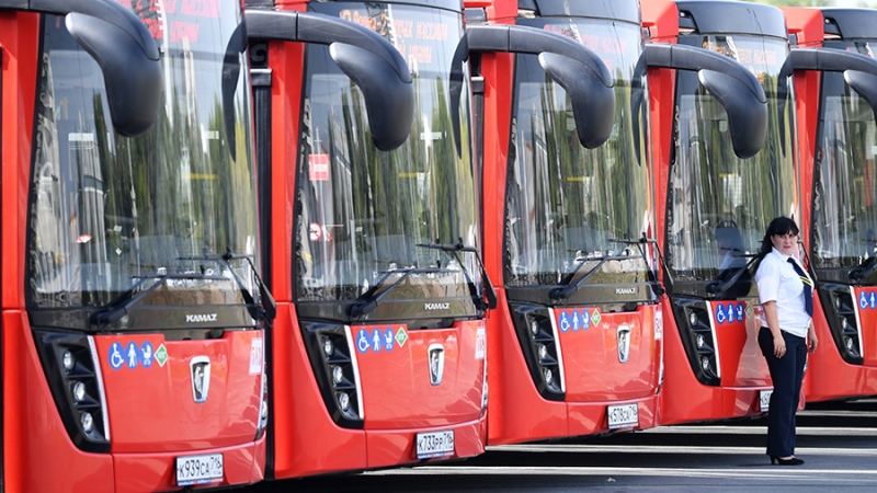 Автобусы в Казани оснастили ИИ для отслеживания благоустройства города