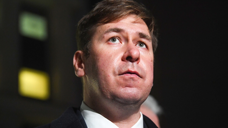 Суд заочно приговорил экс-адвоката Новикова к 8,5 года колонии за фейки об армии