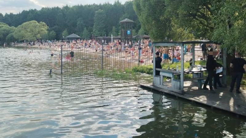 В Москве при купании в пруду в районе Солнцево утонула 12-летняя девочка