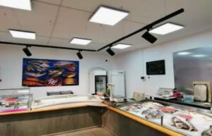 Правильное освещение для продуктового магазина: как создать комфортную атмосферу для покупателей