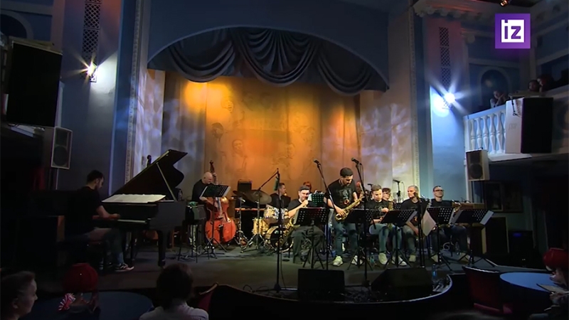 Беглов принял участие в открытии фестиваля джаза «Свинг белой ночи»