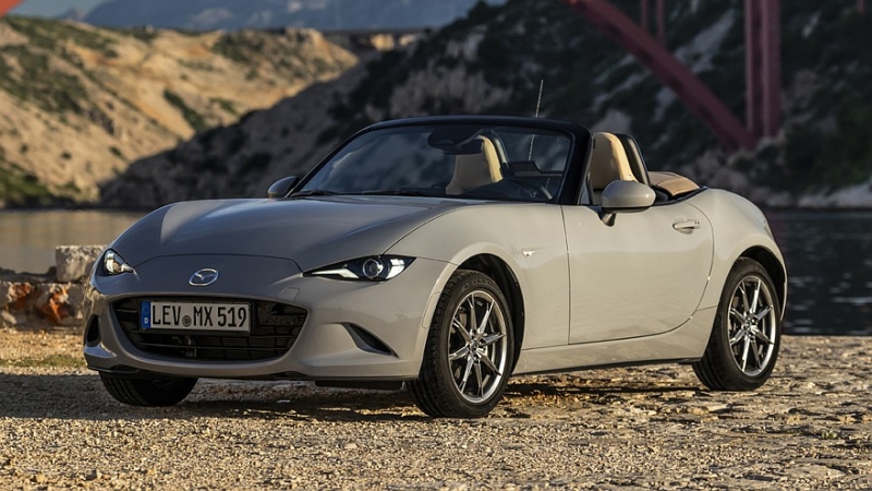 Mazda MX-5 теряет более мощный мотор на европейском рынке