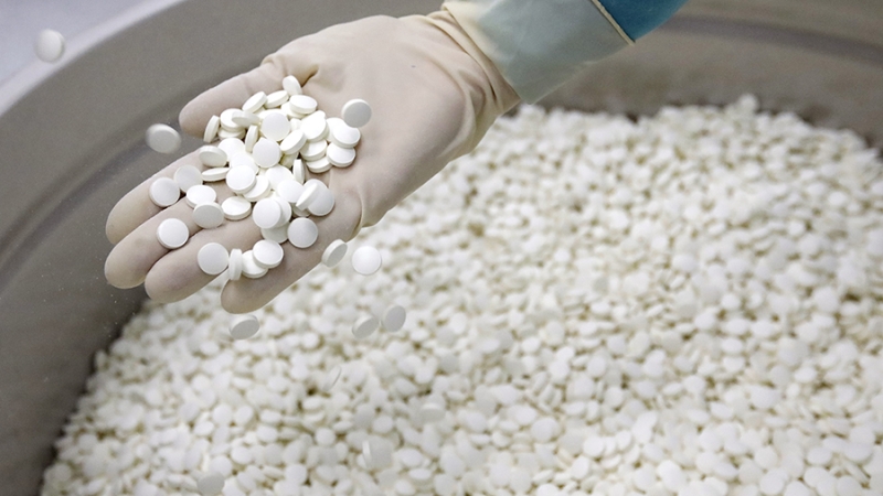 Мишустин заявил о плане увеличить долю произведенных в РФ лекарств до 90%