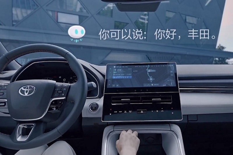 Обновлён большой седан Toyota Avalon, который доступен и в России