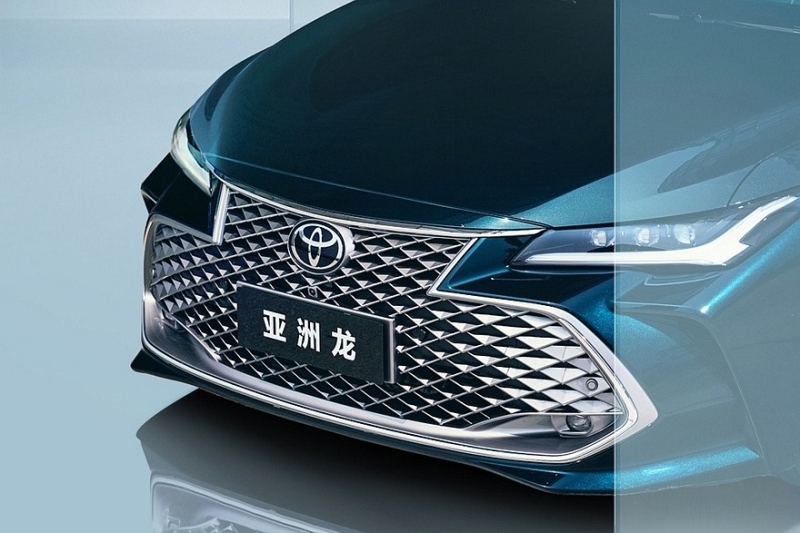 Обновлён большой седан Toyota Avalon, который доступен и в России