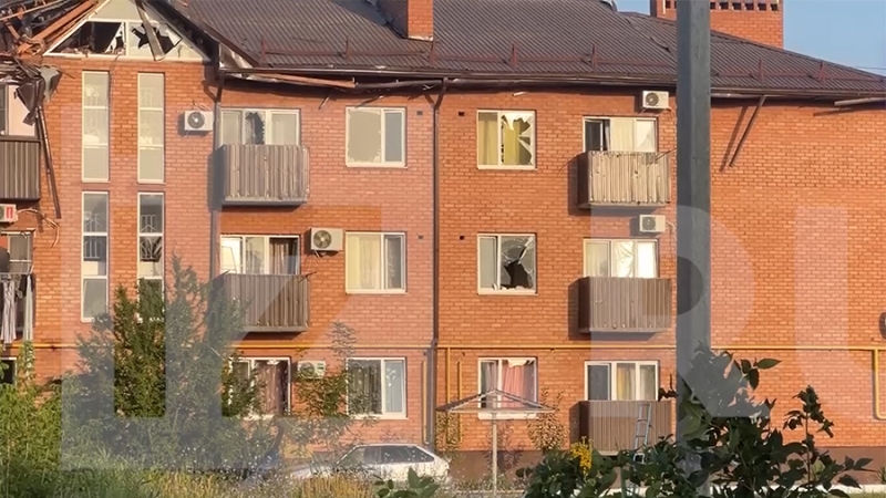 Опубликованы кадры последствий атаки БПЛА на жилой дом в Приморско-Ахтарске