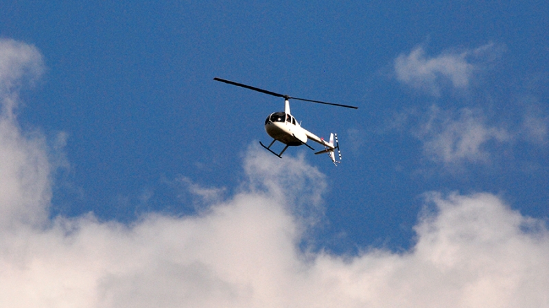 Поиски вертолета Robinson R44 в Якутии приостановлены из-за погоды