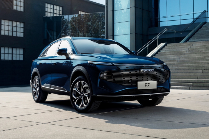 Рассекречен новый Haval F7 для России: увеличенные габариты, два мотора и полный привод