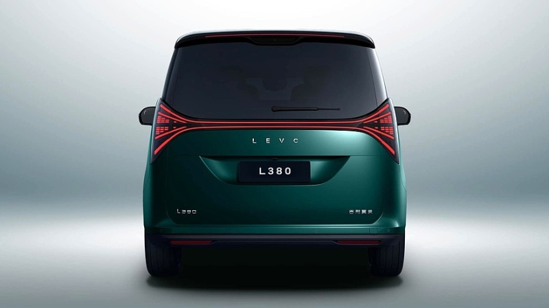 Роскошный минивэн LEVC L380 от Geely выходит на рынок в четырёх версиях