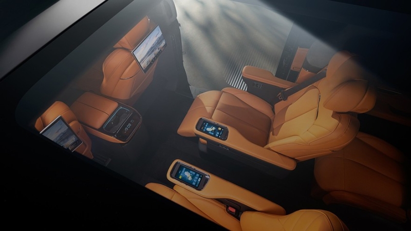 Роскошный минивэн LEVC L380 от Geely выходит на рынок в четырёх версиях