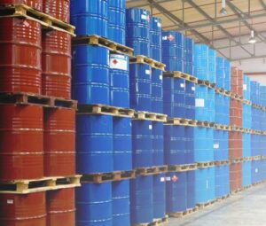 Моторное масло оптом: преимущества, виды и критерии выбора