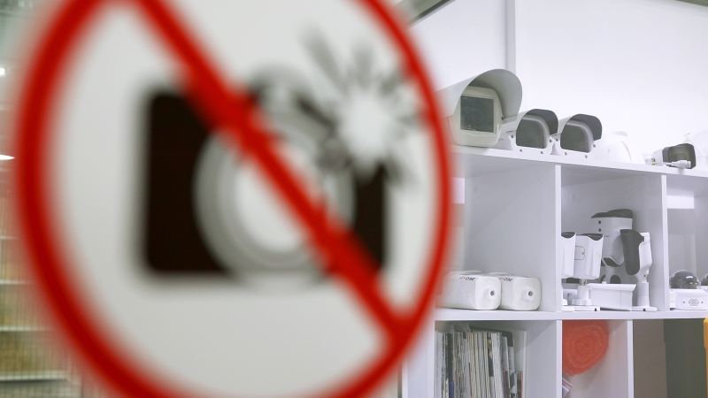 Юрист рассказал о наказании за скрытую съемку