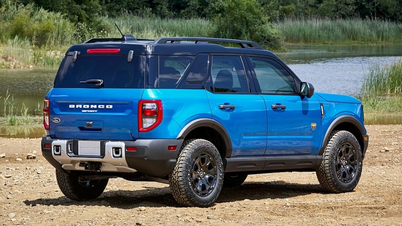 Обновлённый Ford Bronco Sport: улучшенная проходимость и более современный салон