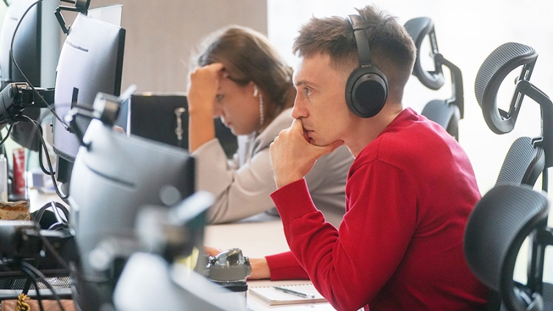 Россияне рассказали, от чего получают удовольствие на работе