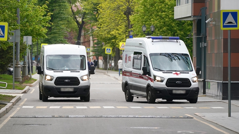 Семь человек госпитализированы после пожара на НПЗ в Омске