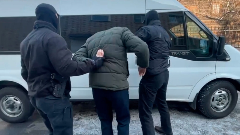 В Забайкалье мужчину задержали по подозрению в госизмене