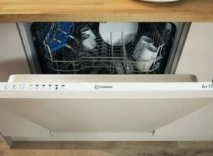 Встраиваемые посудомоечные машины Indesit: обзор, характеристики