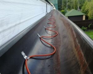 Греющий кабель для водостока: эффективное решение для предотвращения образования наледи