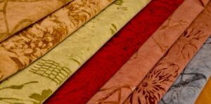 Ткани для мебели: разнообразие видов и их особенности