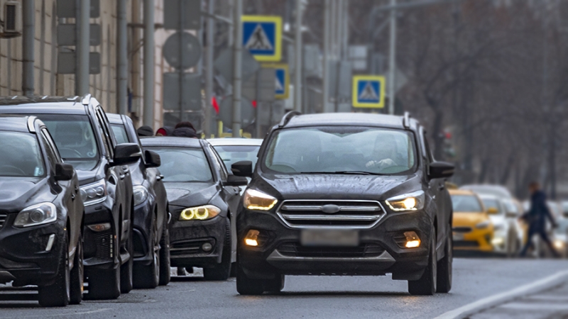 Парковки в Москве сделают бесплатными в День народного единства