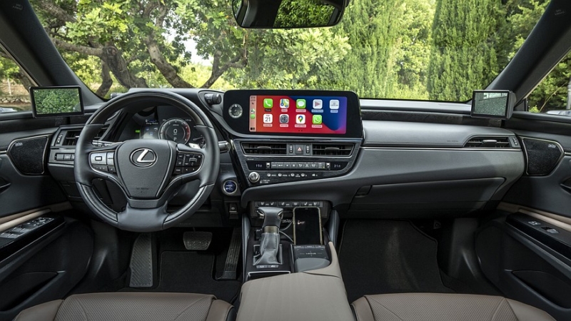 Рестайлинг Lexus ES: первые изображения