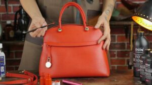 Восстановление кожаных сумок: искусство реставрации и сохранения винтажной моды