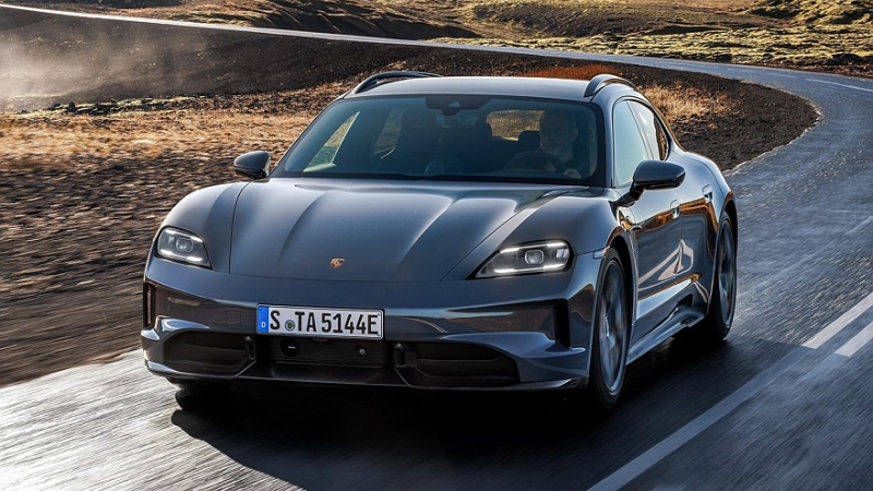 Обновлённые Porsche Taycan GTS и Taycan 4: гамма ширится, а продажи падают