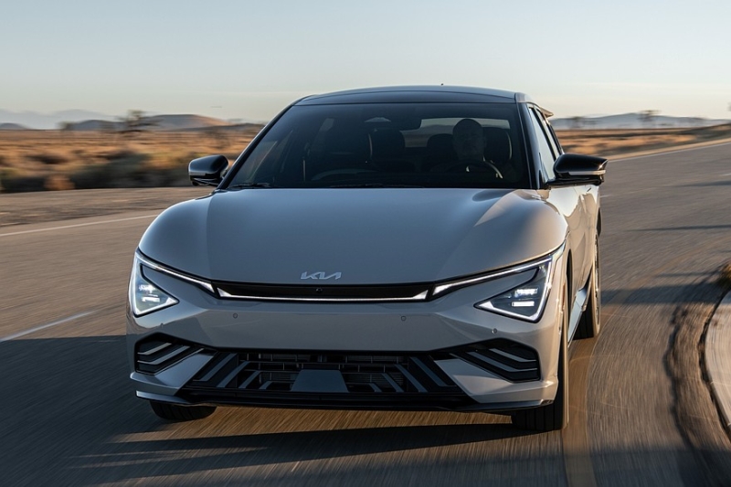 Обновлённый Kia EV6 GT дебютировал в США, он сравнялся по мощности с Hyundai Ioniq 5 N