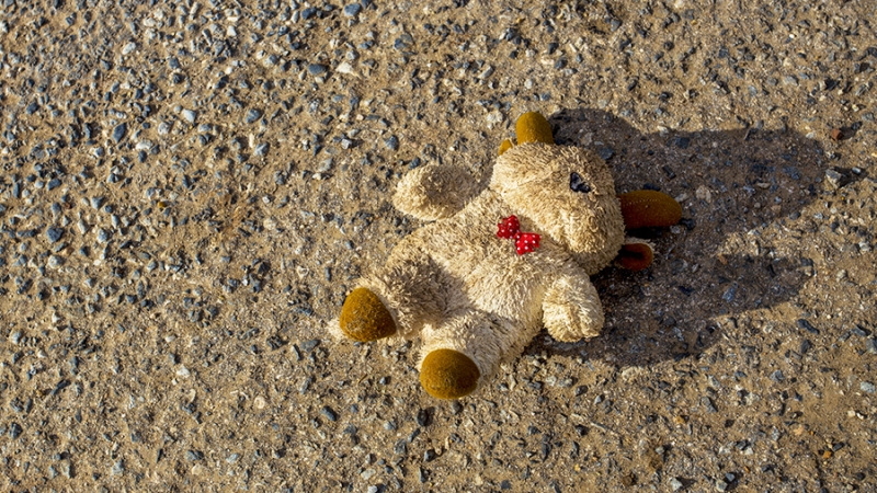 Почти 80% россиян избавляются от подарков бывших