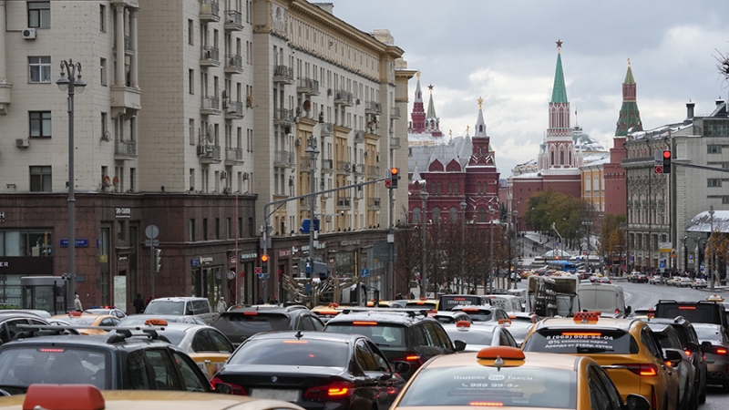 Синоптики спрогнозировали облачную погоду и до +6 градусов в Москве 10 ноября