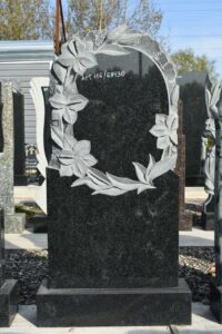 Гранитные памятники: величественные надгробия для сохранения памяти о близких