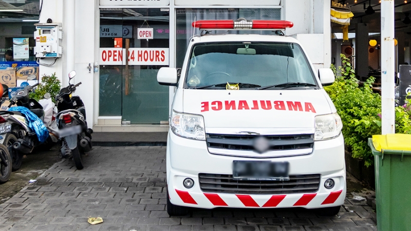 Семья пострадавшего в ДТП на Бали мальчика не может получить документы о лечении