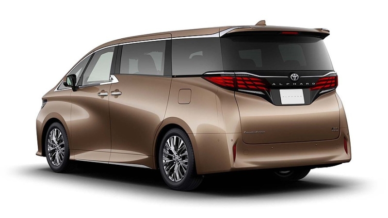 У минивэнов Toyota Alphard и Vellfire появились версии с PHEV-установкой