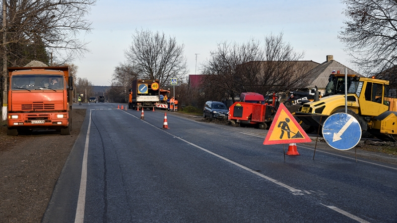 В «Автодоре» сообщили о восстановлении более 2 тыс. км дорог в новых регионах РФ