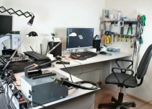 Как выбрать надежный сервисный центр для ремонта телефонов и ноутбуков?