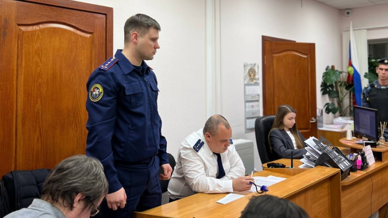 В Саратове планировавшего убийство депутата подростка заключили под стражу