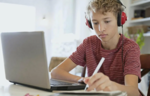 Онлайн-школа: образование для детей и подростков
