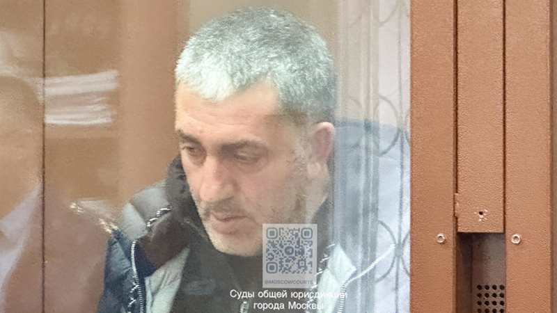 Мосгорсуд оставил в СИЗО предпринимателя по делу о даче взятки генералу Кузнецову