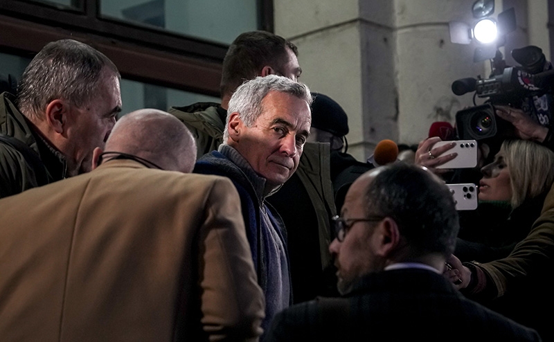 В драке Брюсселя с Вашингтоном больше всех попало румыну