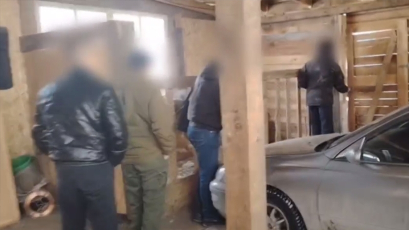 В Красноярском крае задержали работников за кражу более тонны металла