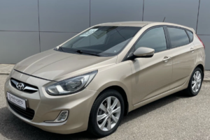 Доступная роскошь: чем хороши автомобили с историей