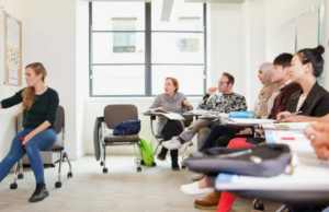 Курсы делового английского языка: развитие навыков для успешного бизнеса