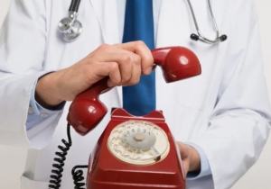 Срочно врача на дом: 6 ситуаций, когда нельзя идти в поликлинику