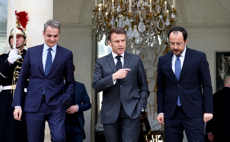 Генерал Ивашов: Лондон или Париж превратить в руины нетрудно. Только дальше что? Ответку ждать?