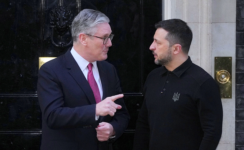 Константин Бондаренко: «Веди нас, Зеленский — мы потом за тебя отомстим!»