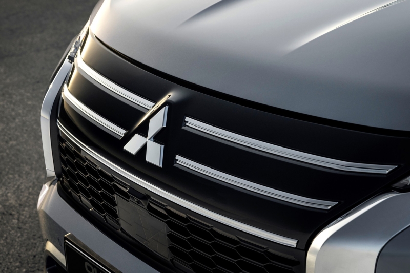 Под треск альянса: Mitsubishi разработает новый Outlander без участия Nissan и Renault