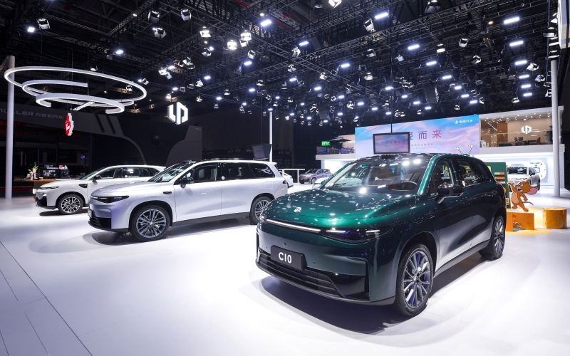 Leapmotor поможет Hongqi выпустить недорогой кроссовер и ведёт переговоры с Ferrari