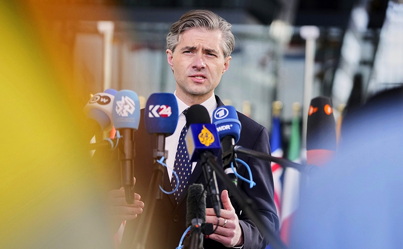 Литва потявкивает от страха? Или хочет обратить на себя внимание?