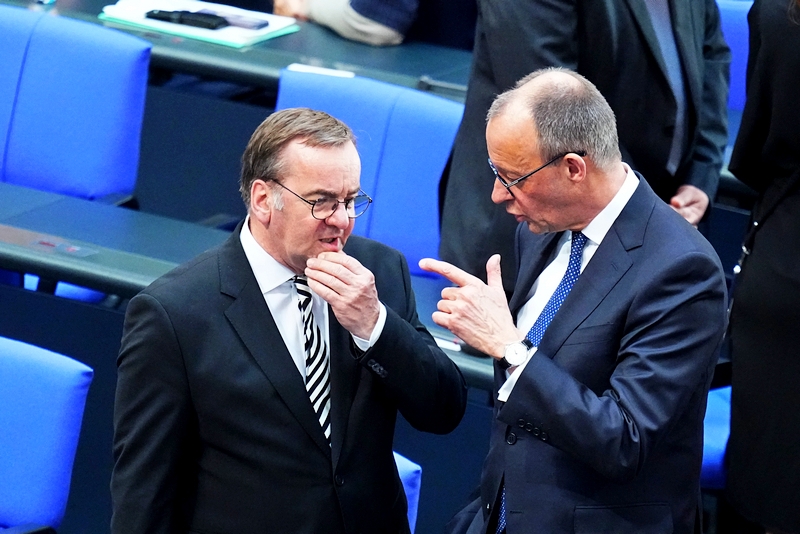 Мерцу много не надо — обменять «Таурусы» на «Орешник» и судить Путина